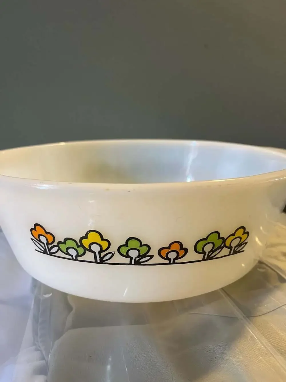 Vintage Anchor Hocking Fire-King Summerfield Floral Casserole Dish - Picture 2 of 4